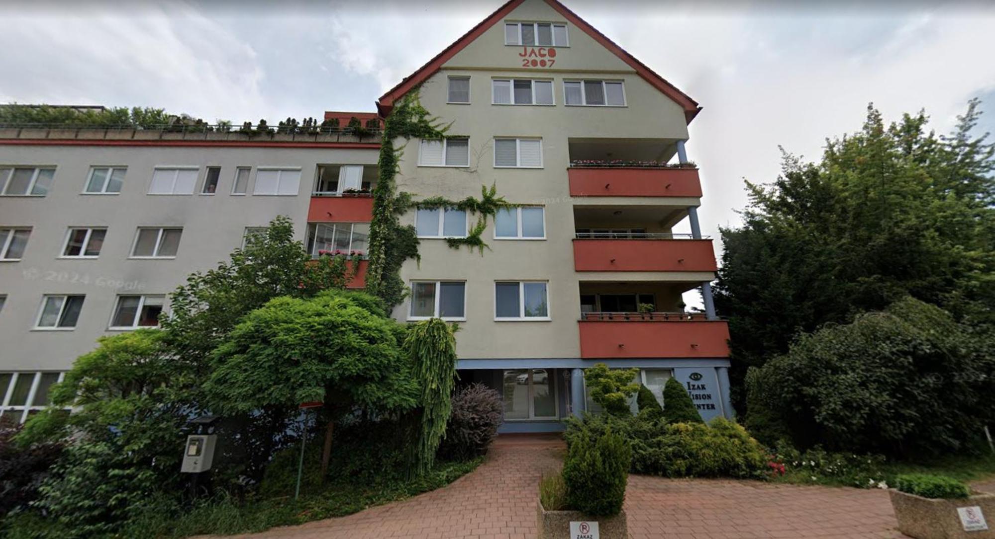 Alure Residences 2 & 24H Self Check-In, Parking In The Garage In The Apartment Building Included, New Building, Terrace, Green Location With A Forest Park With A Lake, Children'S Playground Banská Bystrica Eksteriør bilde